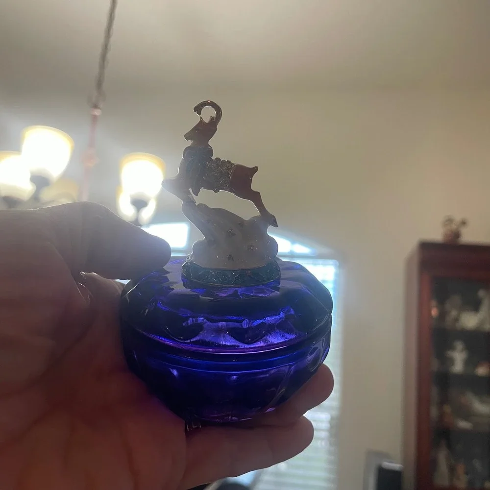 Gorham Jeweled Reindeer Cobalt Blue Glass Trinket Box Holiday Christmas Dish